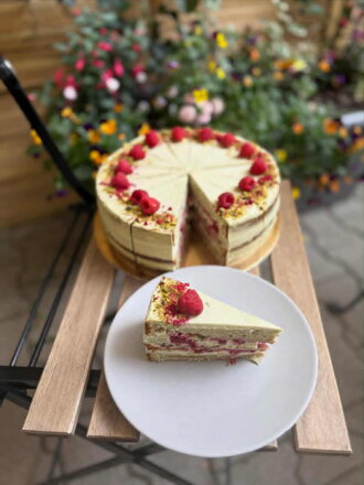 Torta pistácia malina